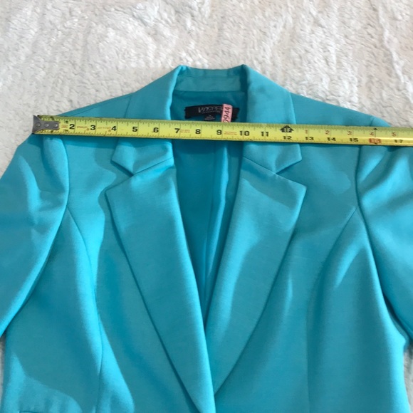 Jacket - Picture 7 of 8